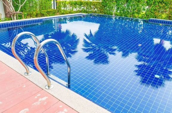 how to clean a pool after winter
