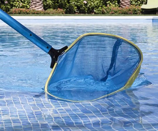 how to keep debris out of the pool